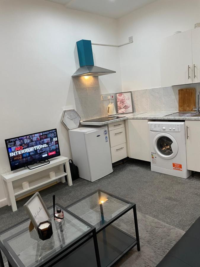 Apartment In Bham City Centre Free Parking Sleeps 3 Birmingham Exterior foto